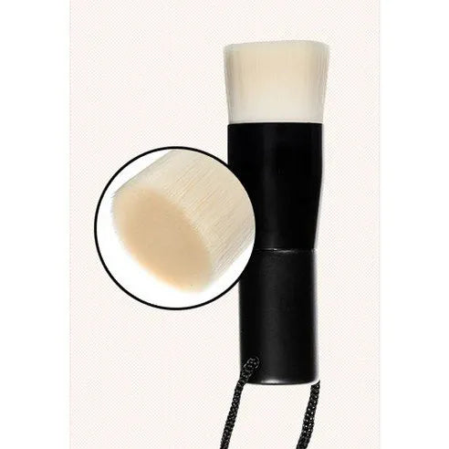 New Foundation Brush Cosmia.pk