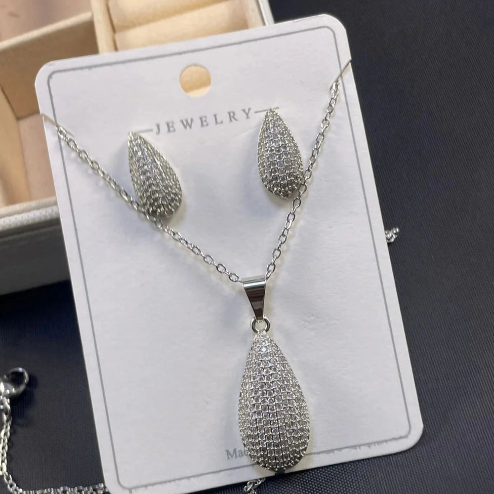 Zircon Locket Set – Each Cosmia