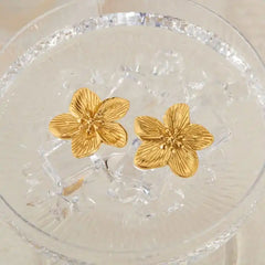 Designer Flower Studs Earring Cosmia