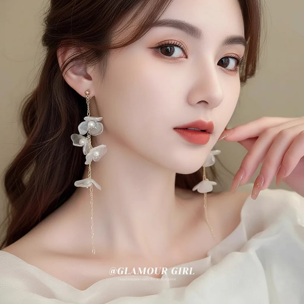 Korean Layered White Flower Dangle Earrings - Each Cosmia.pk