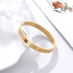 Stainless Steel Gucci cuff Cosmia
