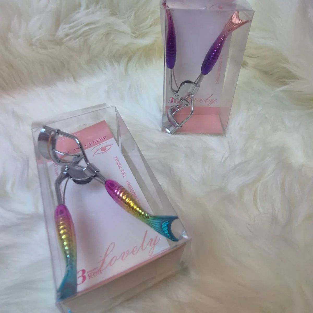Mermaid-Handle Eyelash Curler Cosmia.pk