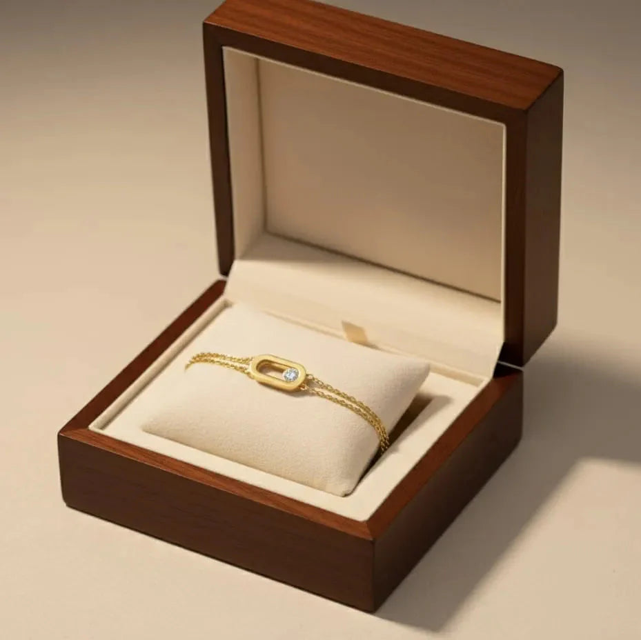 New luxury minimal Bracelet Cosmia