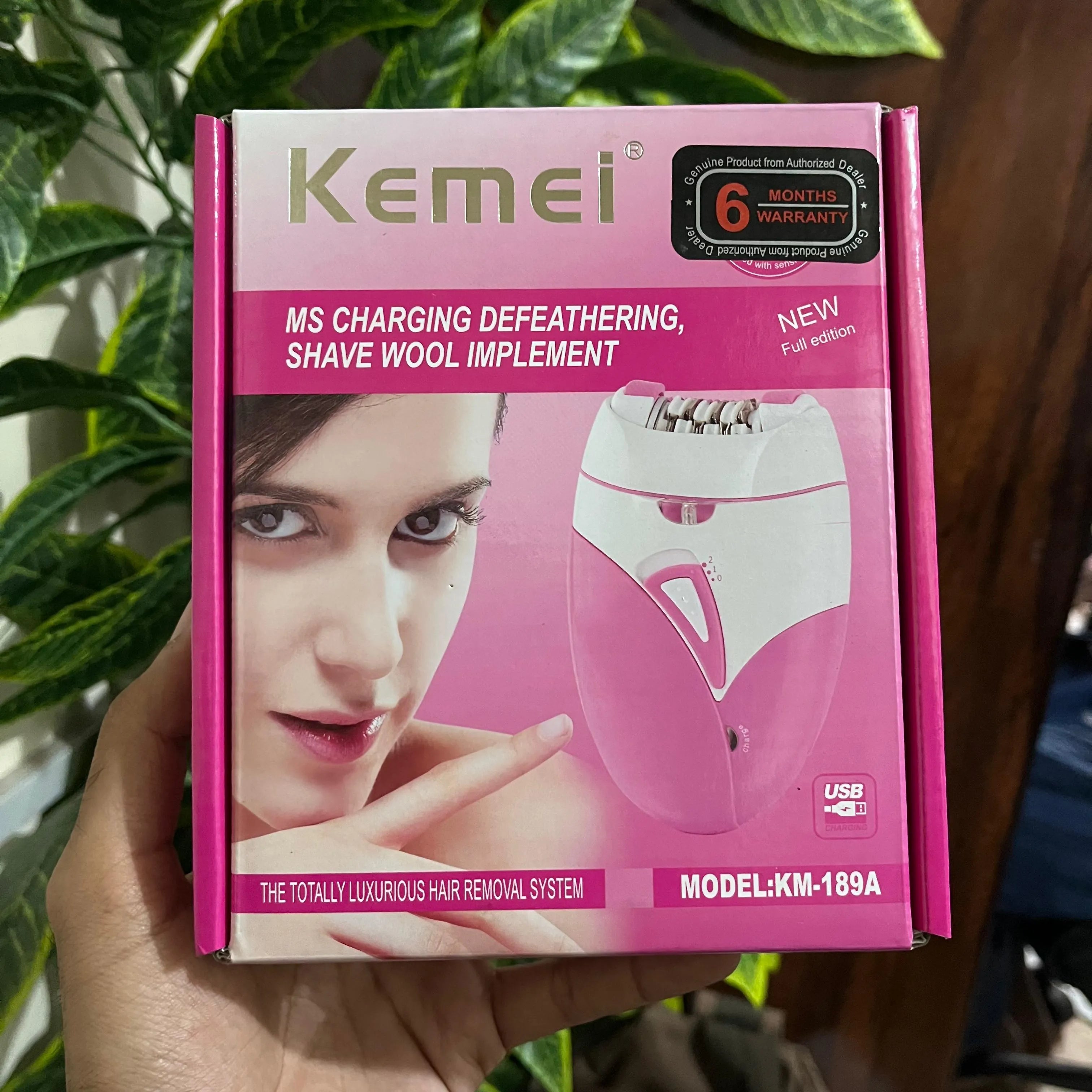 KM-189A Women Electric Rechargeable Hair Removal Epilator Kemei