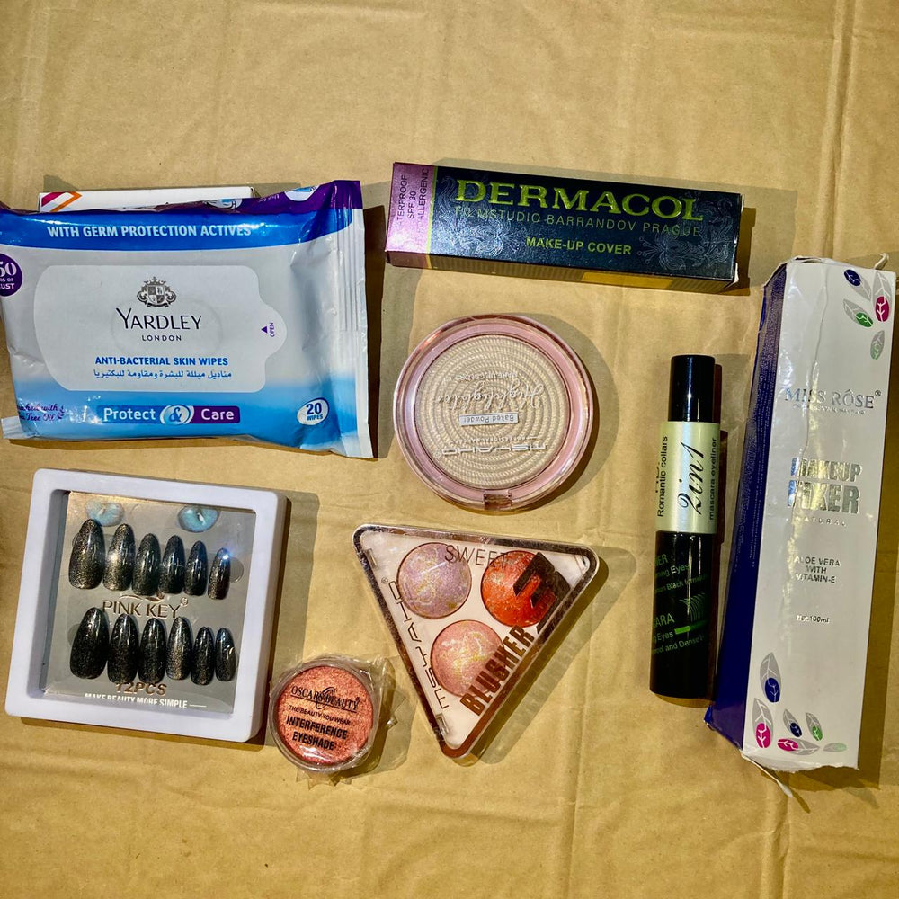 Complete Beauty & Makeup Essentials Kit - Deal 1001 Cosmia.pk