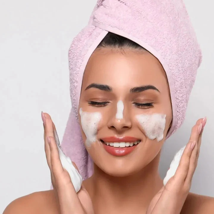 Golden Pearl White Beauty Face Wash Golden Pearl