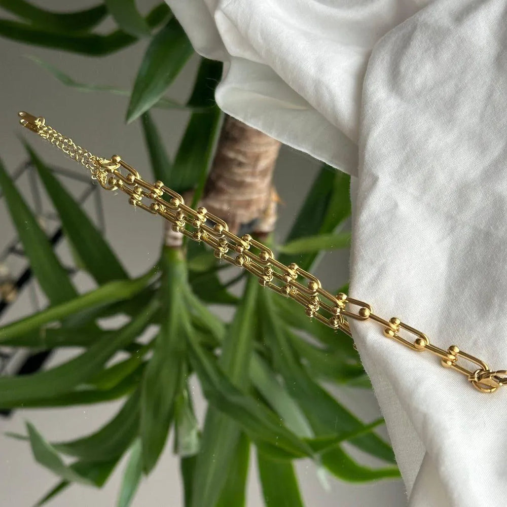 Yellow Gold Hard Wear Medium Link Stainless Bracelet Cosmia