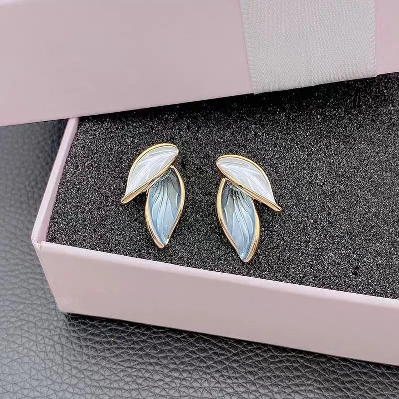 9 two 5 Most demanded  High quality Earring Cosmia