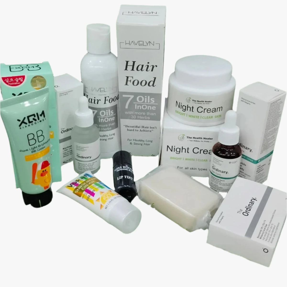 New Deal of 8 Branded Products Cosmia.pk