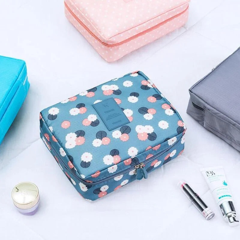 Travel Multi Pouch Cosmia.pk