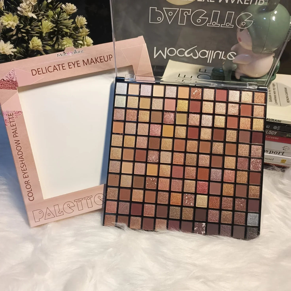 Mocallure Delicate Eye Makeup Color Eyeshadow Palette - 144 Colors Mocallure