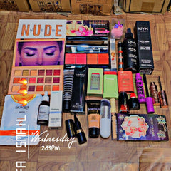 BUMPER DEAL – 17 in 1 Mega Makeup & Beauty Kit Cosmia.pk
