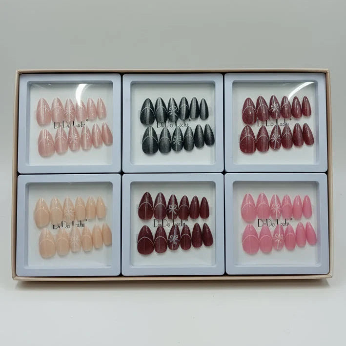 DoDo Lady Lined Press-On Nails Set Dodo Lady