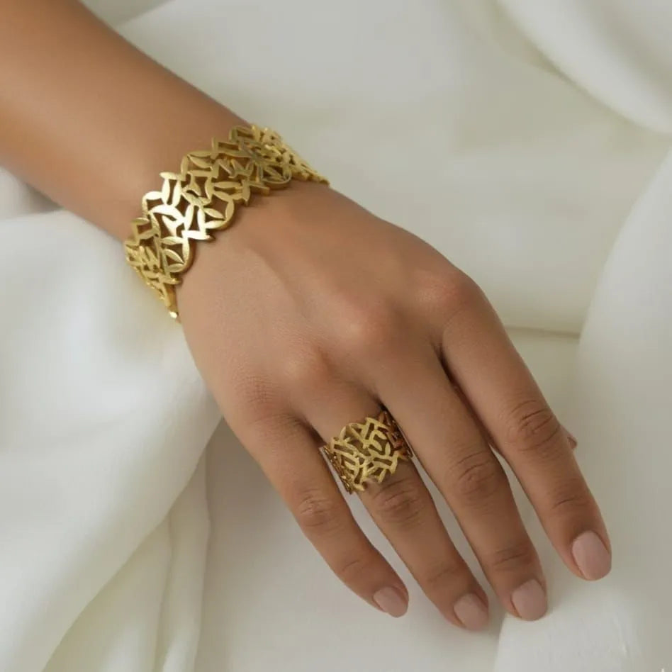 Stainless Steel Leaf-Inspired Cutout Design Cuff Bangle And Ring Set Cosmia