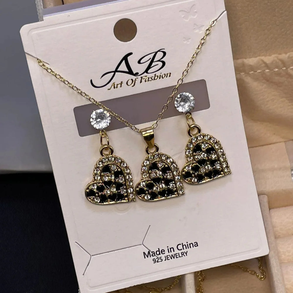 Women’s Necklace & Earrings Set – Each Cosmia