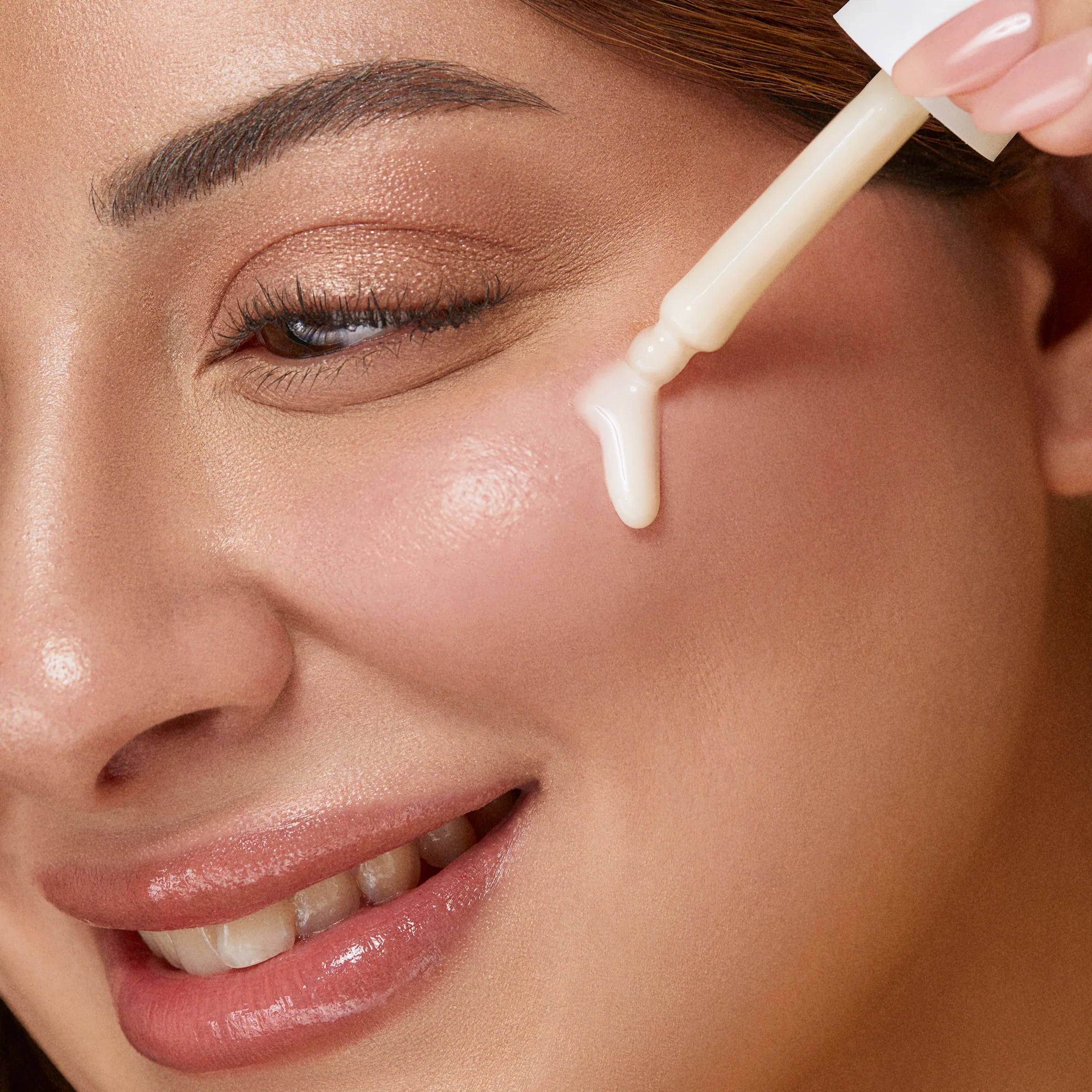 HER Beauty superkind glow and radiate serum 10% Vitamin C 30ml / 1.0 HER Beauty