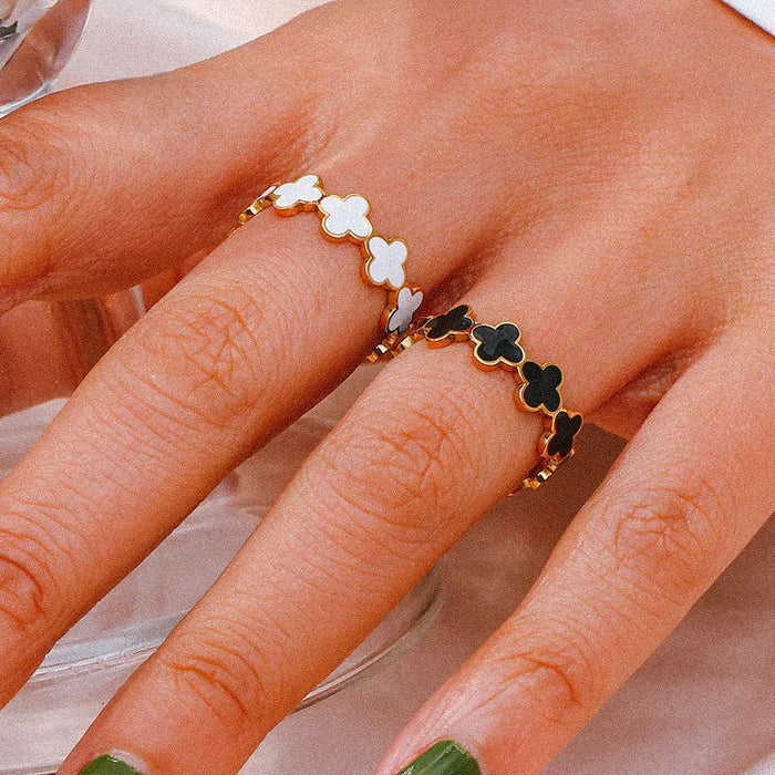 Stainless Steel Adjustable Ring – Minimalist Style with a Perfect Fit Cosmia