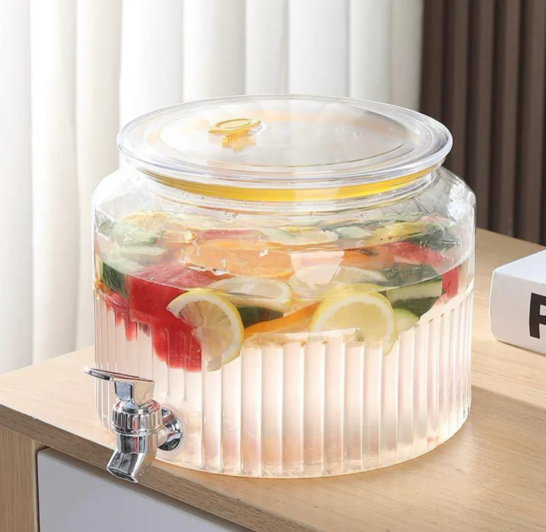 Acrylic Round Juice Container - 5.6L Cosmia.pk
