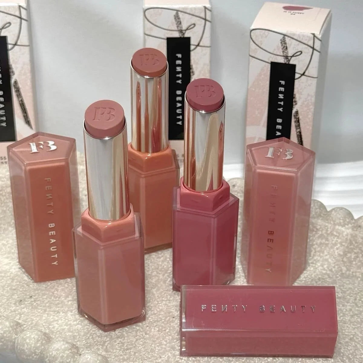 Rose Berry Glossy Bomb Lipsticks Rose berry