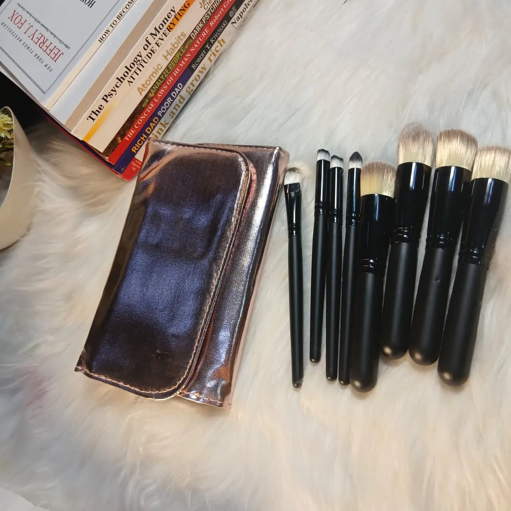 Professional Makeup Brush 8pc Set Cosmia.pk