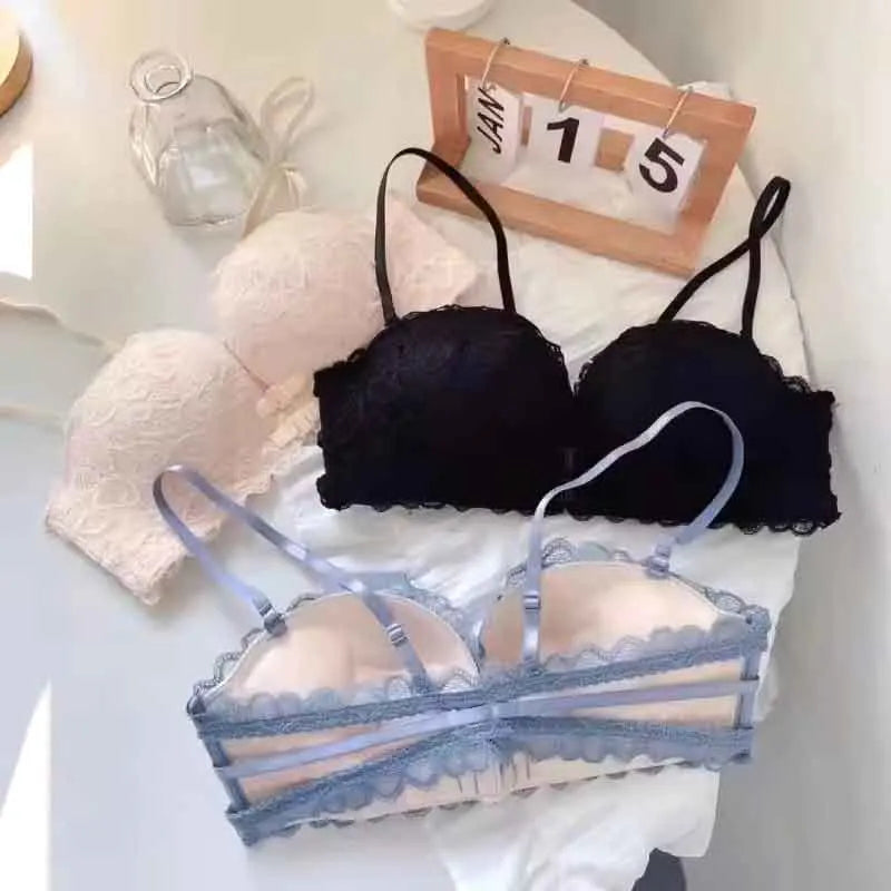 Double Layer Front Buckle Type Strapless Non Slip Small Chest Cosmia.pk