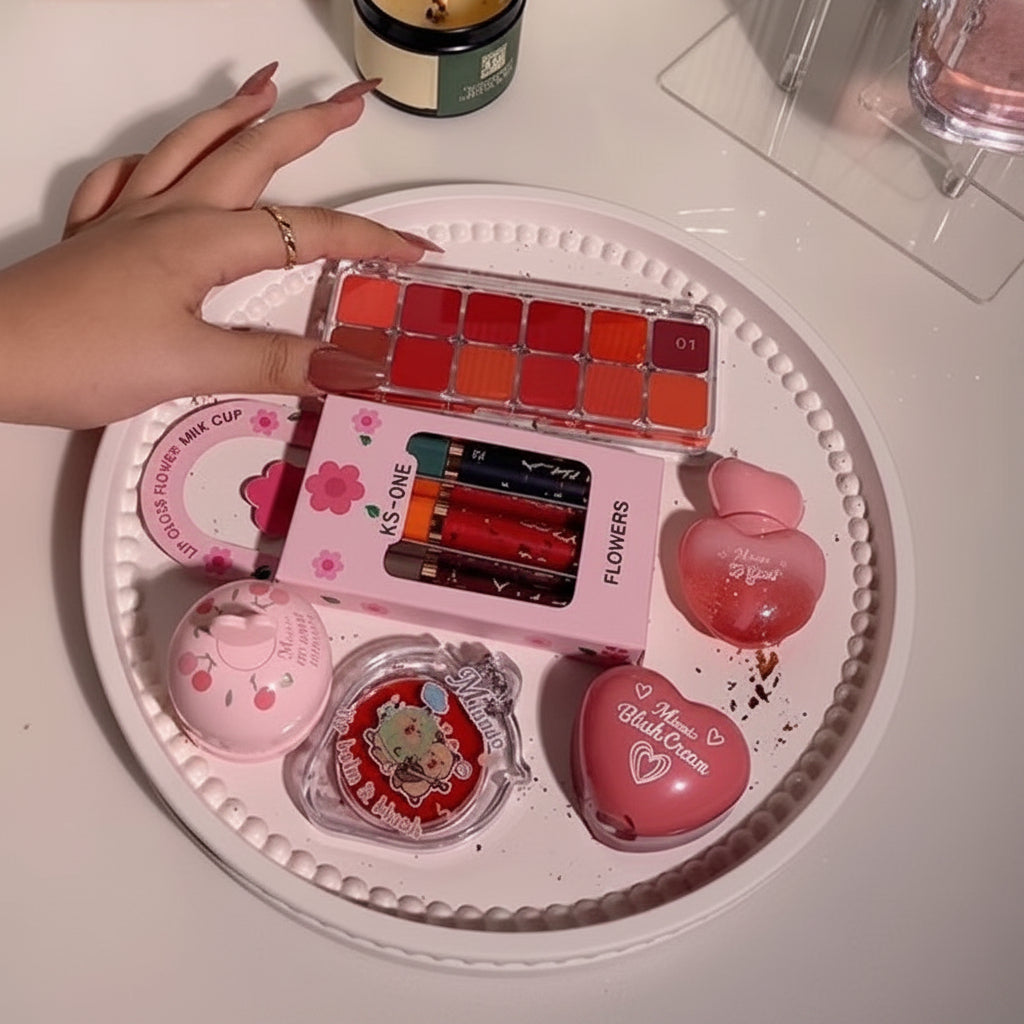 New 6 in 1 Lip & Cheek Deal Cosmia.pk