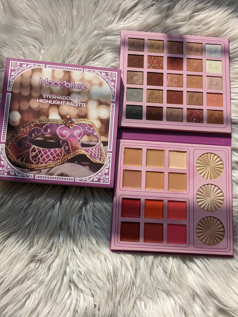 Mocallure Book Eyeshadow, Blush & Highlighter Set Mocallure