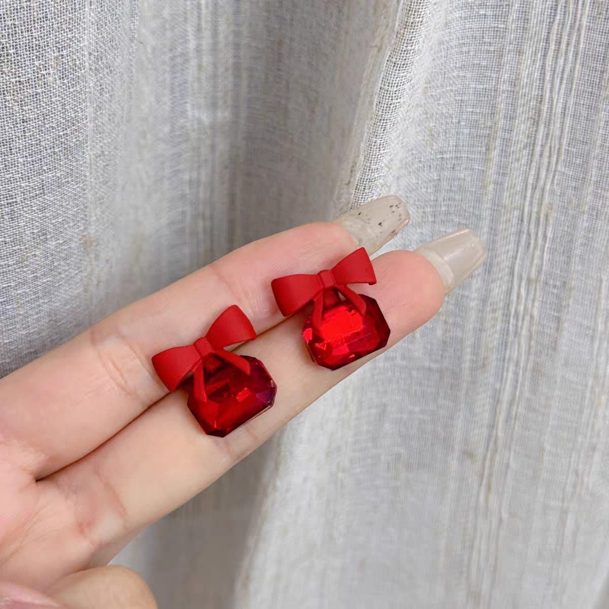 Lovely Square Bow Earrings - Red Cosmia.pk