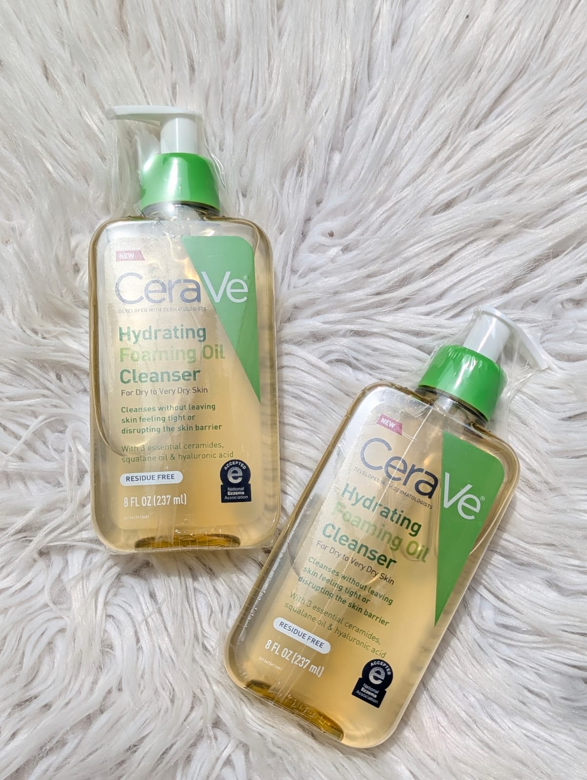 CeraVe Hydrating Foaming Oil Cleanser 237ml CeraVe