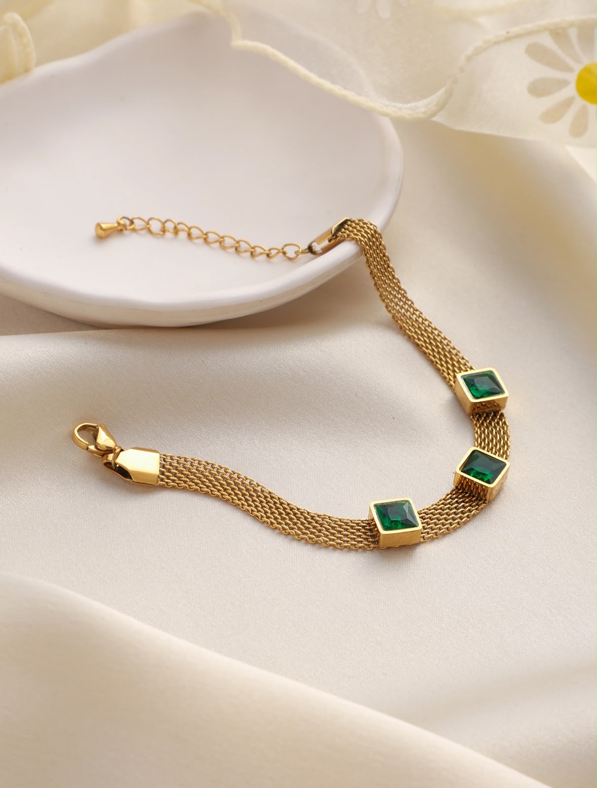 316L Stainless Steel Emerald Stone Bracelet Cosmia.pk