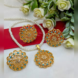 Manjos Stone Locket set