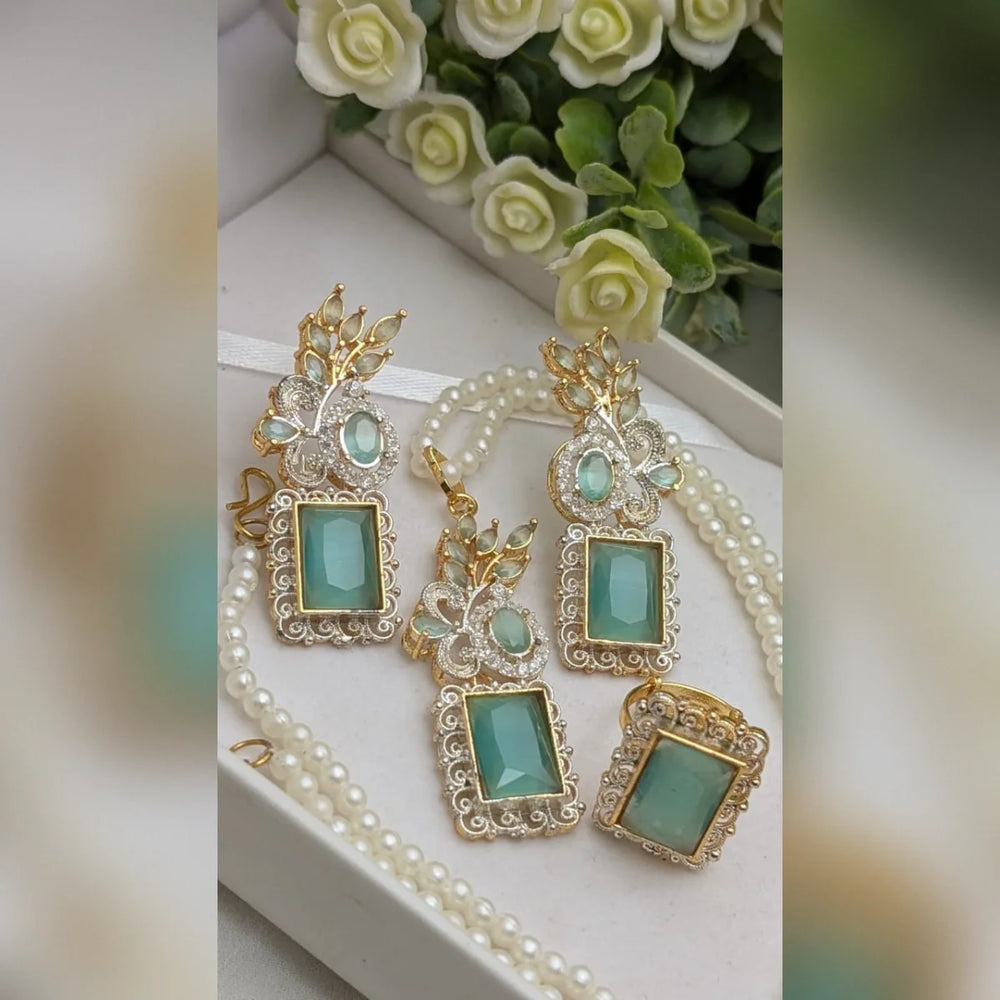 ELEGANT Zircon Set Cosmia