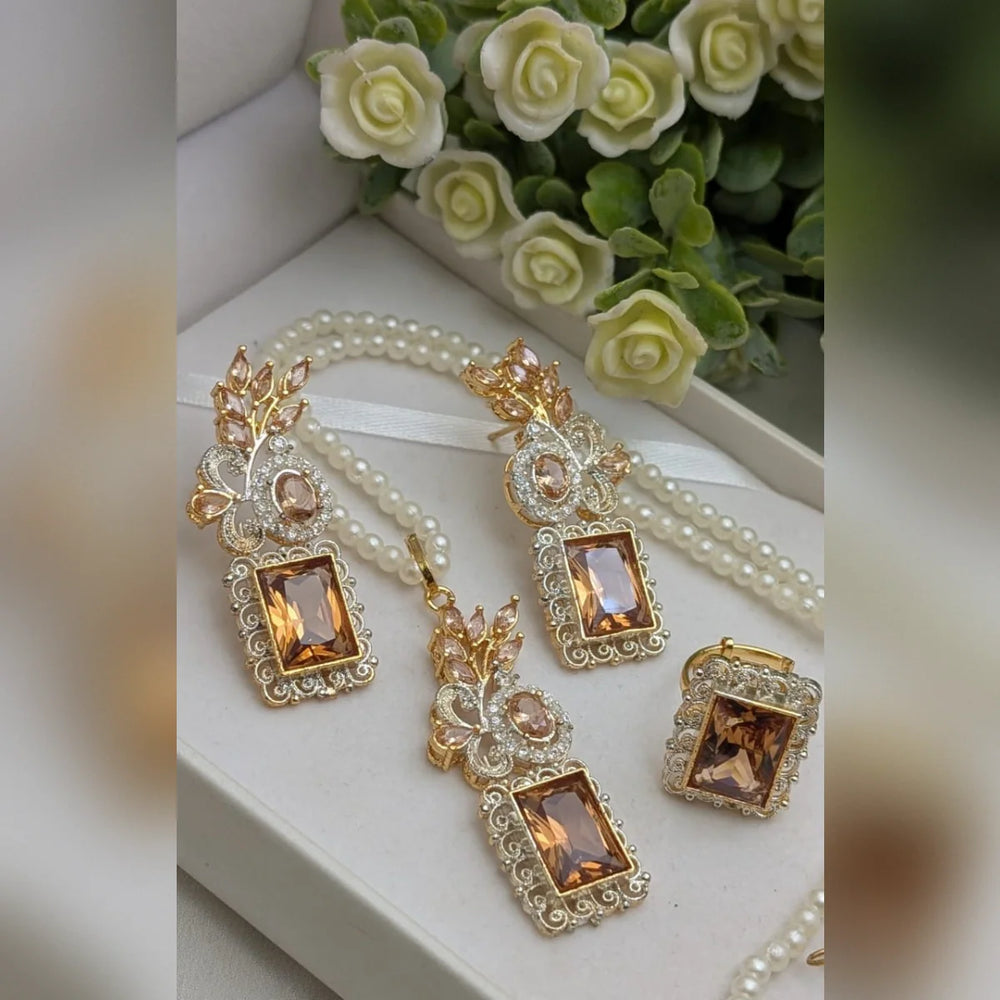 ELEGANT Zircon Set Cosmia