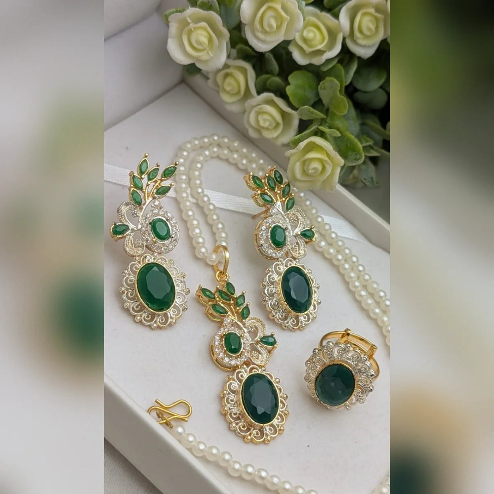 ELEGANT Zircon Set Cosmia