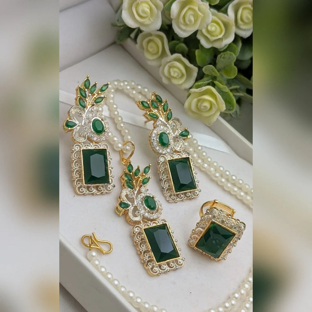 ELEGANT Zircon Set Cosmia