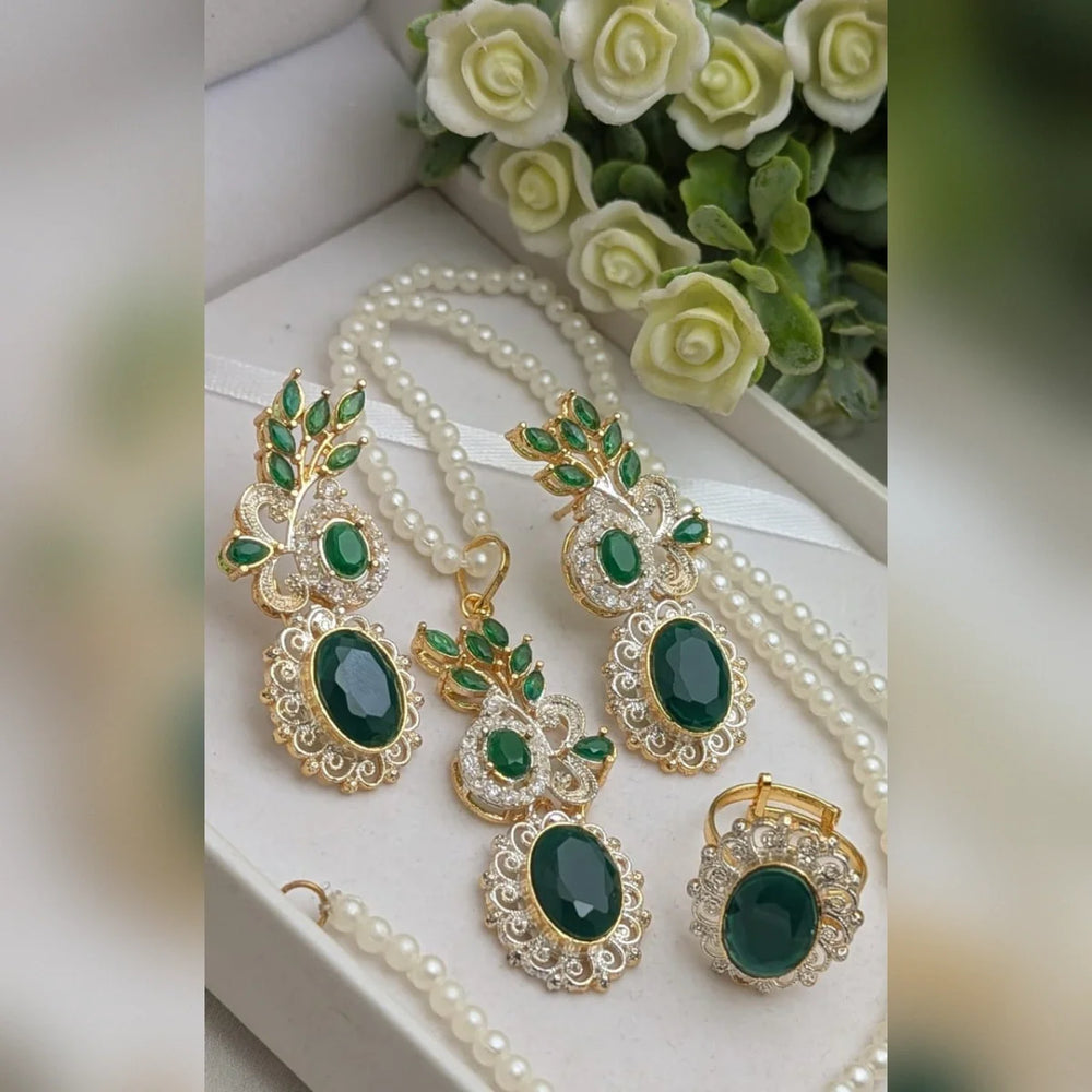 ELEGANT Zircon Set Cosmia