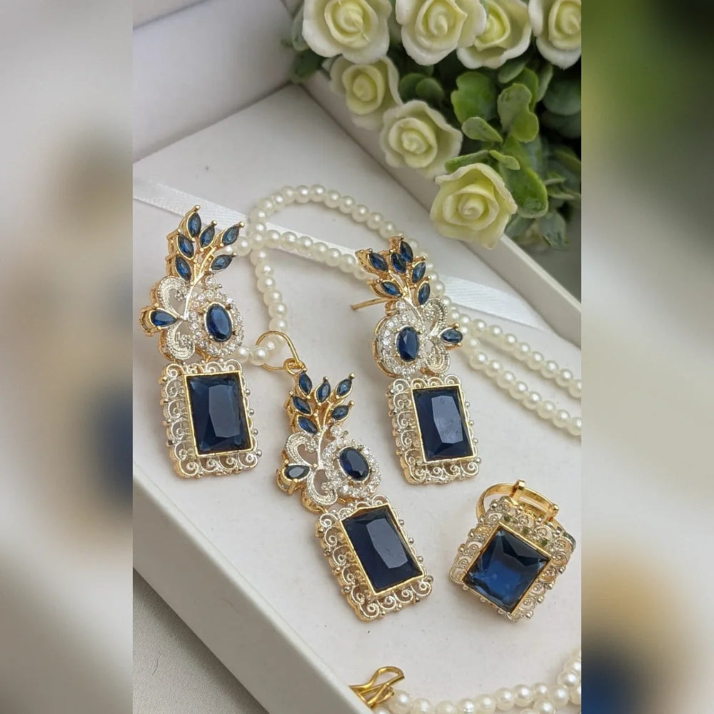 ELEGANT Zircon Set Cosmia