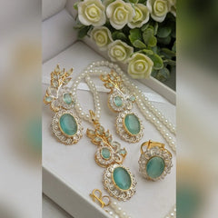 ELEGANT Zircon Set Cosmia
