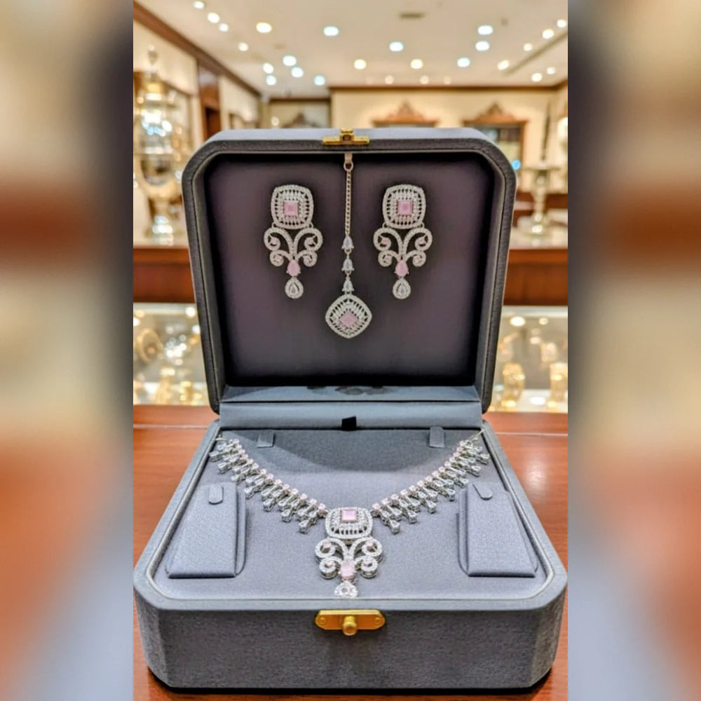 Elegant Zircon Necklace Set – Sparkling Sophistication Cosmia