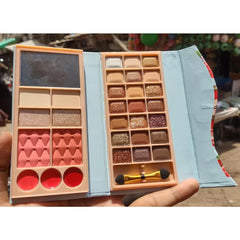 Mocallur Folding Nude Color Eyeshadow Kit Mocallure