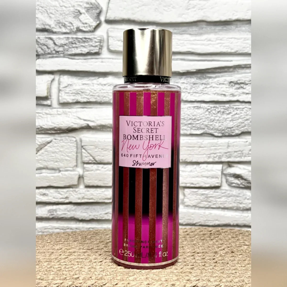 Victoria’s Secret Bombshell New York Fragrance Mist – 250ml Victoria's Secret