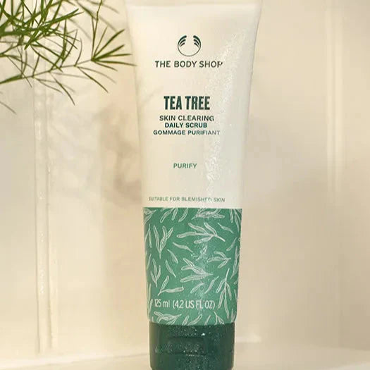 The Body Shop Tea Tree Squeaky-Clean Scrub -  125ml The Body Shop