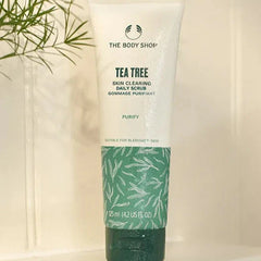The Body Shop Tea Tree Squeaky-Clean Scrub -  125ml The Body Shop